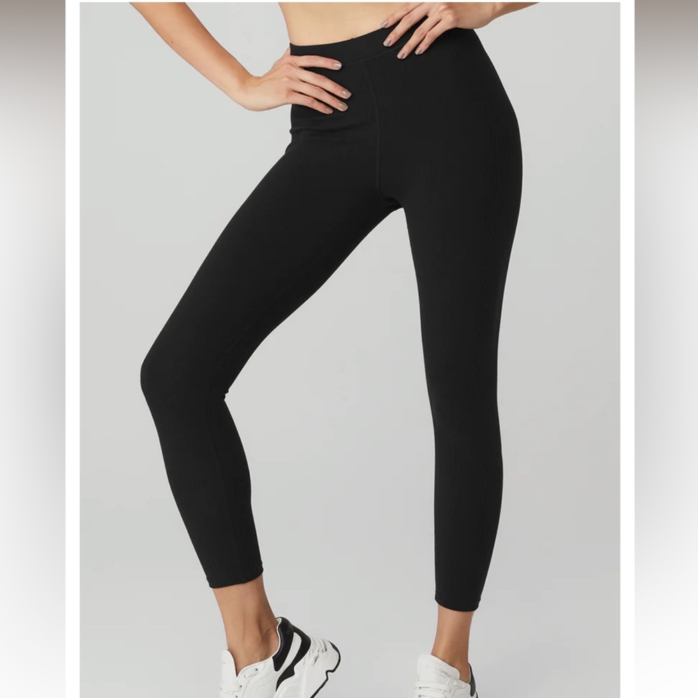 Alo Ribbed Blissful Legging